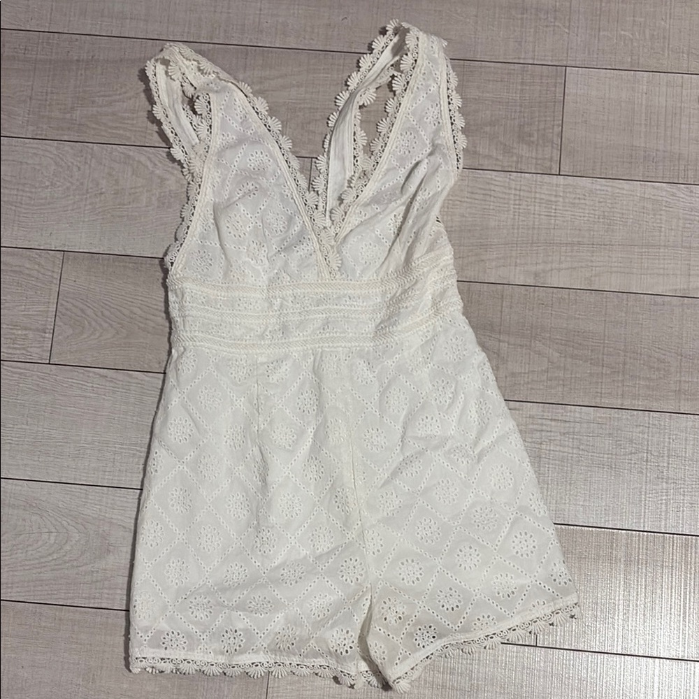 Elegant White Lace Romper
